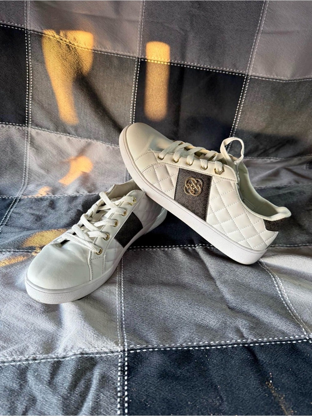 White Quilted Casual Sneakers with Gold Logo Accent - Daisy Fuentes